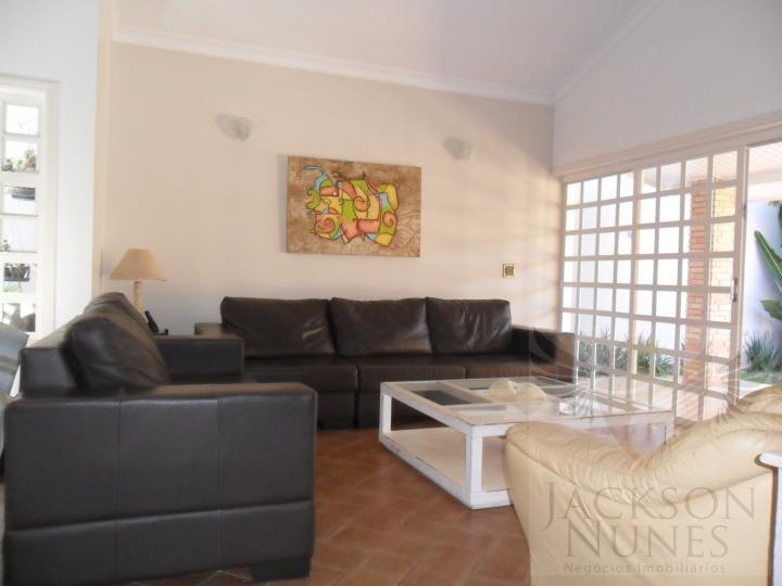 Casa à venda com 3 quartos, 600m² - Foto 9