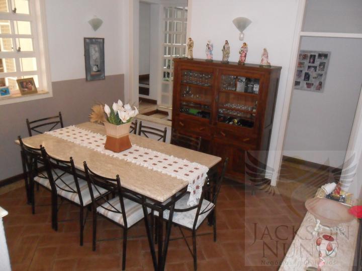 Casa à venda com 3 quartos, 600m² - Foto 11