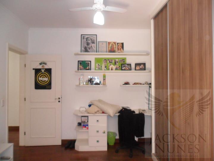 Casa à venda com 3 quartos, 600m² - Foto 21