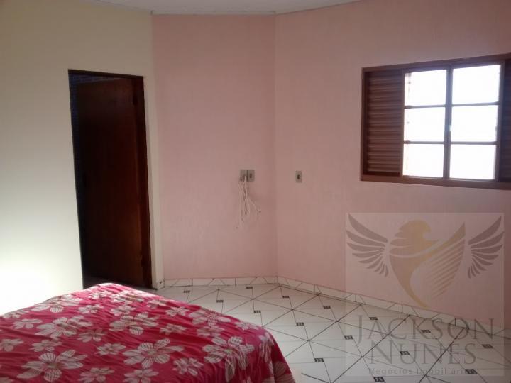 Casa à venda com 2 quartos, 335m² - Foto 14