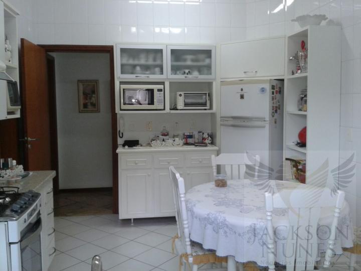 Casa de Condomínio à venda com 3 quartos, 720m² - Foto 13