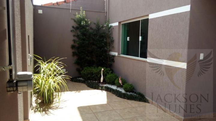 Casa à venda com 4 quartos, 300m² - Foto 3