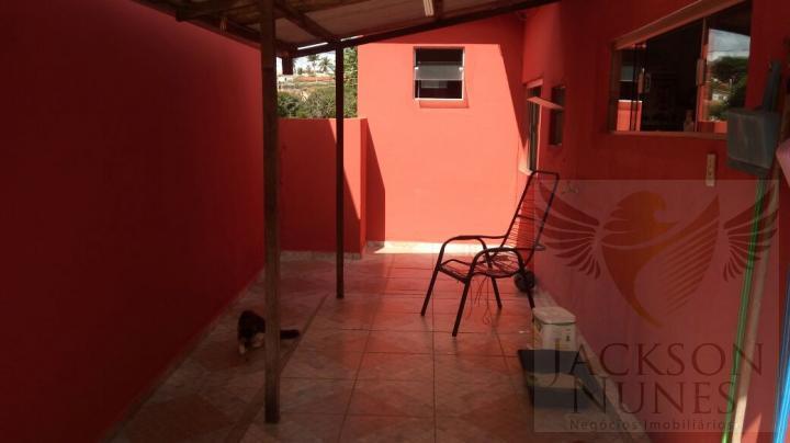 Casa à venda com 2 quartos, 150m² - Foto 18