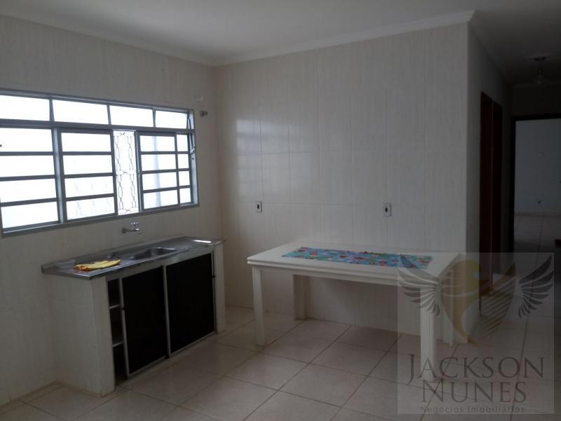 Casa à venda com 2 quartos, 150m² - Foto 6