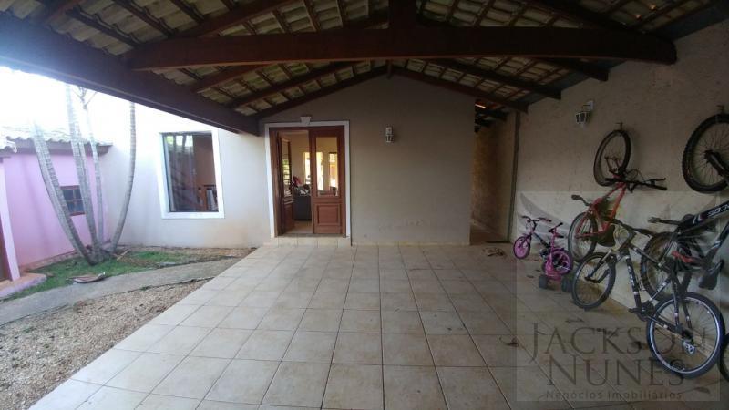 Casa à venda com 3 quartos, 300m² - Foto 25