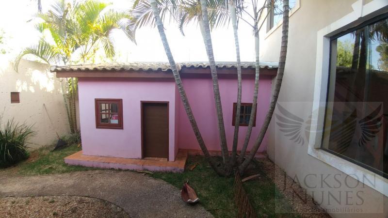 Casa à venda com 3 quartos, 300m² - Foto 28