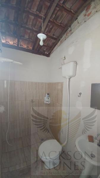 Casa à venda com 2 quartos, 150m² - Foto 8