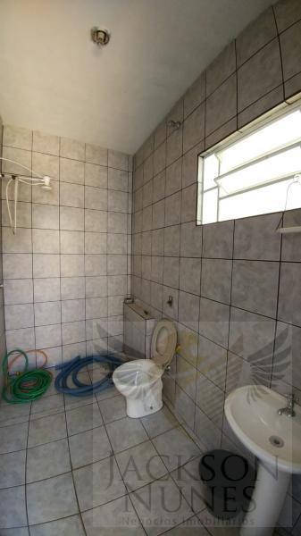 Casa à venda com 4 quartos, 330m² - Foto 17