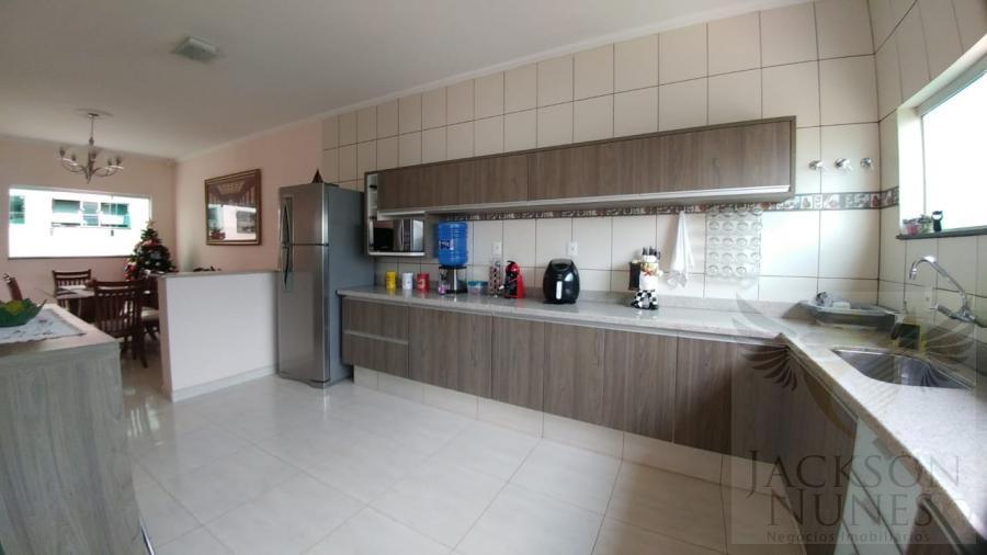 Casa à venda com 3 quartos, 300m² - Foto 19