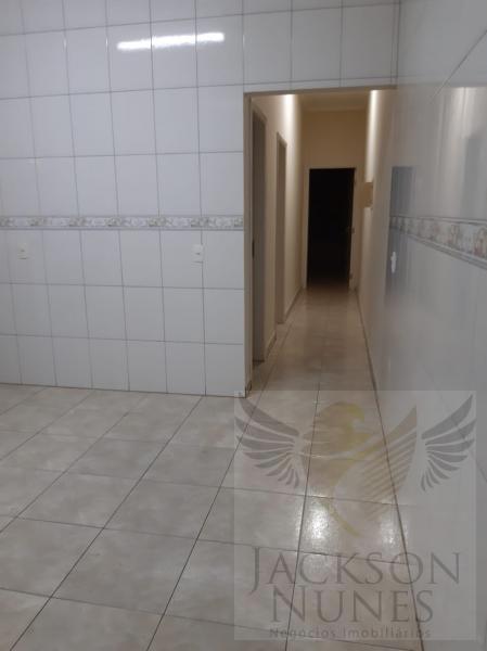 Casa à venda com 2 quartos, 180m² - Foto 5