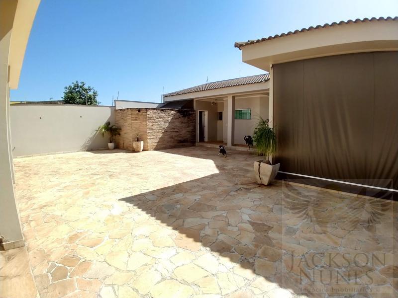 Casa à venda com 3 quartos, 270m² - Foto 24