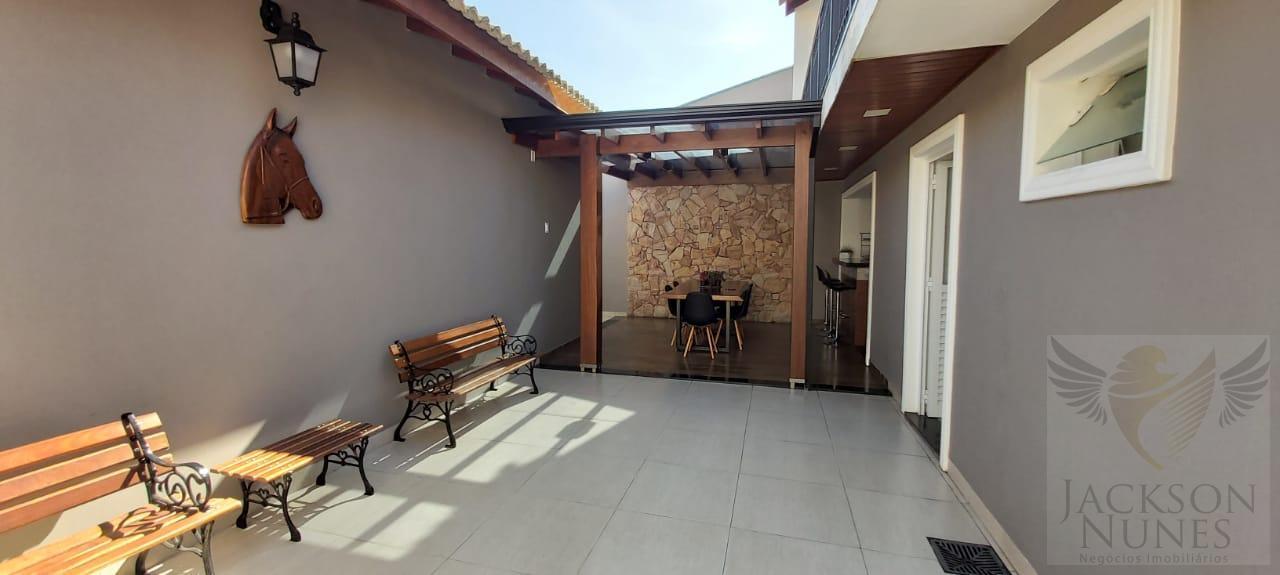 Casa à venda com 4 quartos, 300m² - Foto 11