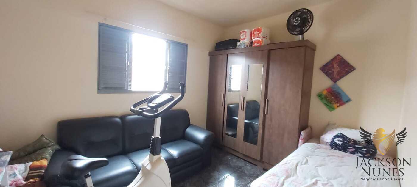 Casa à venda com 2 quartos, 300m² - Foto 7