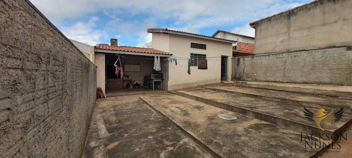 Casa à venda com 2 quartos, 300m² - Foto 12