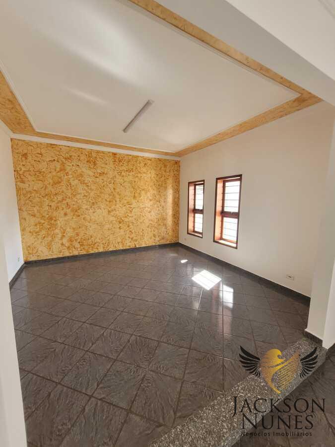 Casa à venda com 3 quartos, 450m² - Foto 4