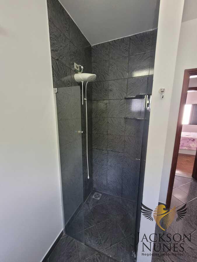 Casa à venda com 3 quartos, 450m² - Foto 15