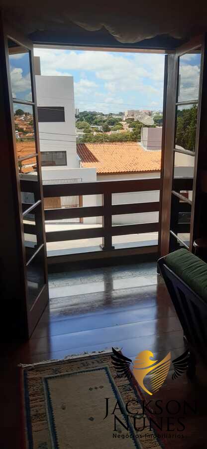 Casa à venda com 5 quartos, 300m² - Foto 24