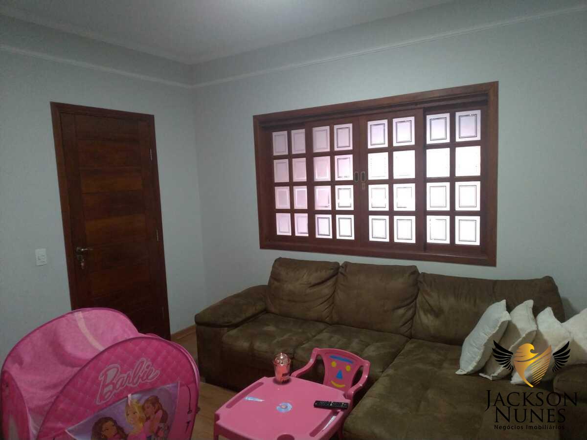 Casa à venda com 2 quartos, 150m² - Foto 3