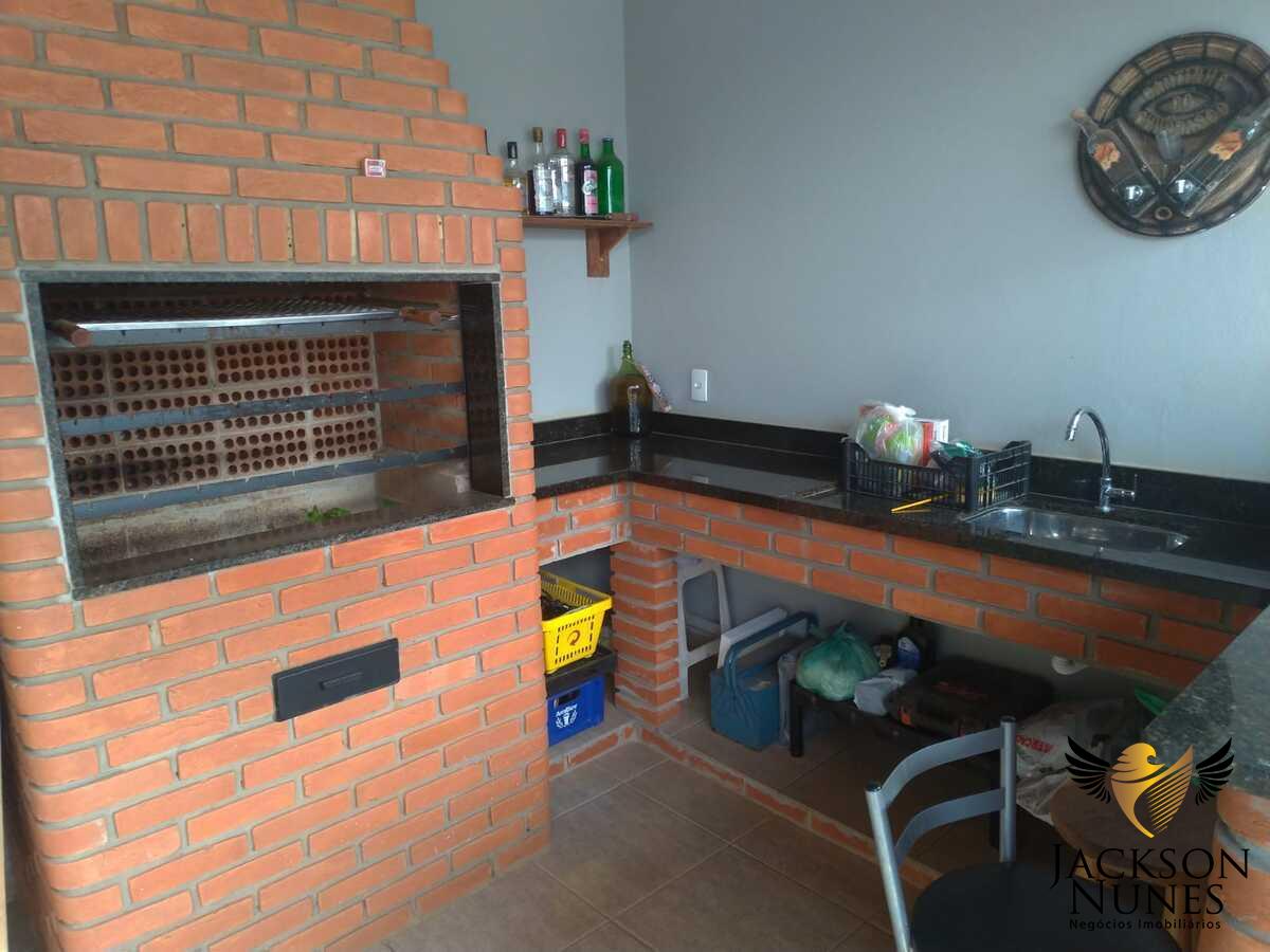 Casa à venda com 2 quartos, 150m² - Foto 12