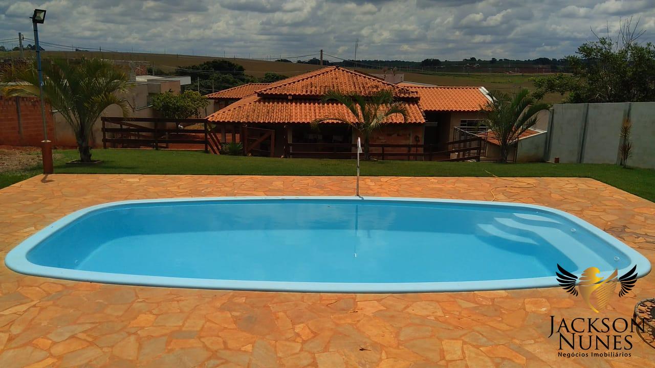 Chácara à venda com 3 quartos, 1200m² - Foto 2