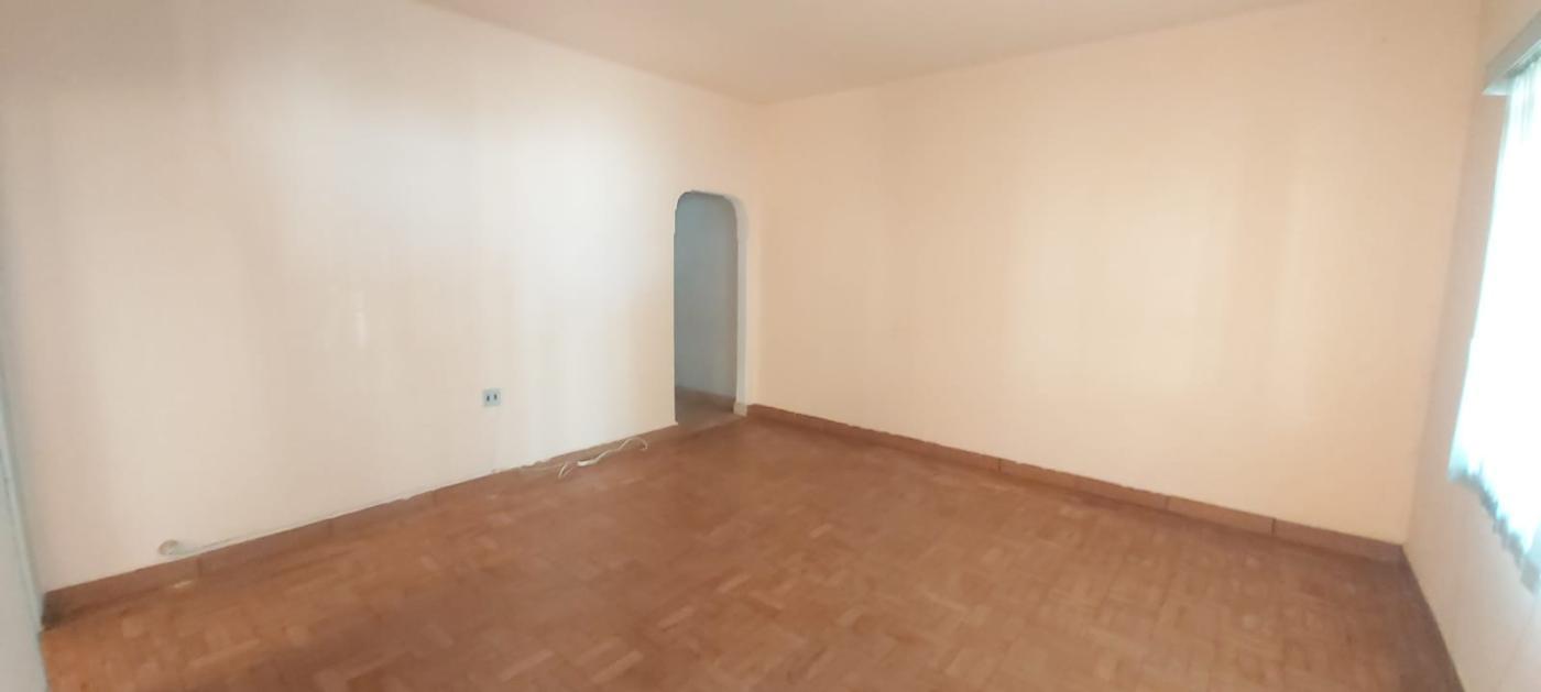 Casa à venda com 3 quartos, 451m² - Foto 3