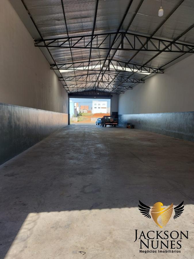 Prédio Inteiro para alugar, 500m² - Foto 3