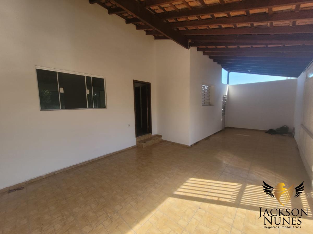 Casa à venda com 2 quartos, 250m² - Foto 3