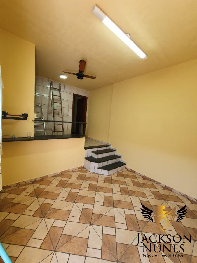 Casa à venda com 2 quartos, 148m² - Foto 4