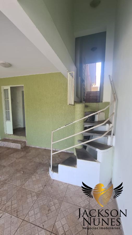 Casa à venda com 2 quartos, 150m² - Foto 6