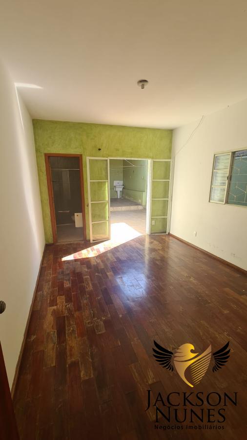 Casa à venda com 2 quartos, 150m² - Foto 16