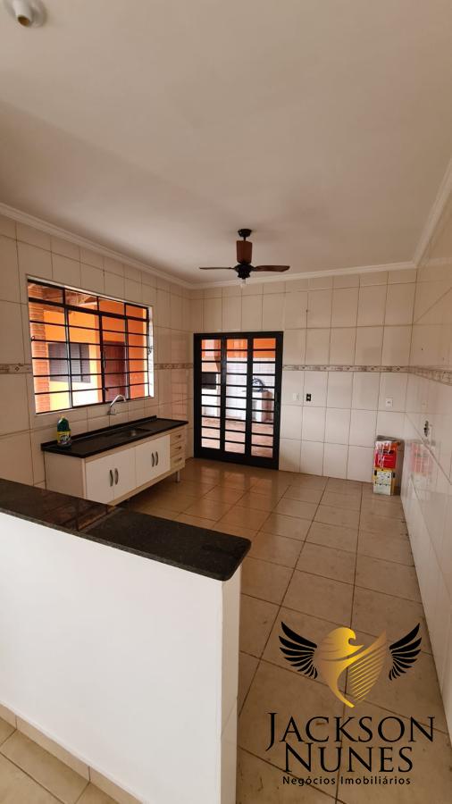 Casa à venda com 3 quartos, 250m² - Foto 12