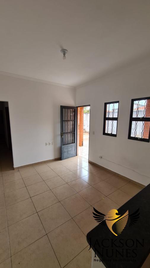 Casa à venda com 3 quartos, 250m² - Foto 14