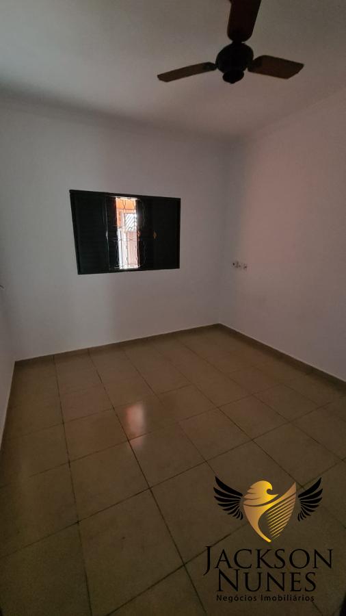 Casa à venda com 3 quartos, 250m² - Foto 19