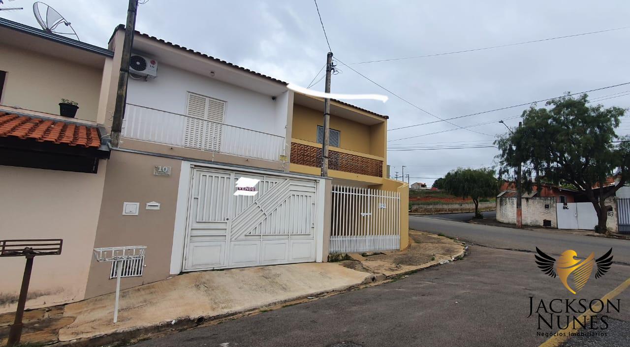 Casa à venda com 2 quartos, 132m² - Foto 2