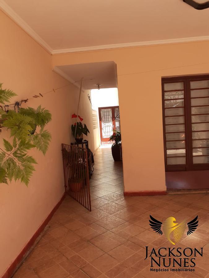 Casa à venda com 4 quartos, 125m² - Foto 2