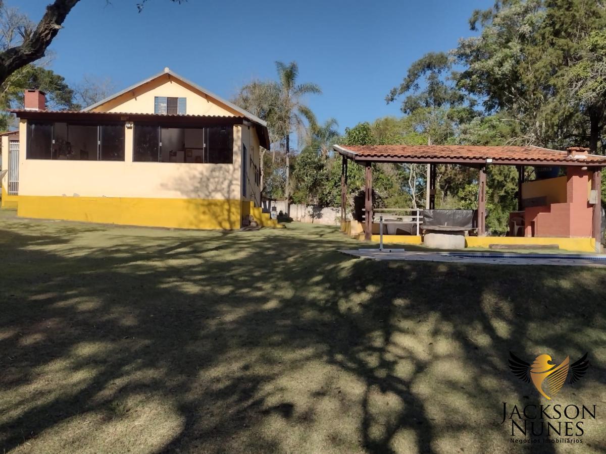 Chácara à venda com 3 quartos, 1710m² - Foto 2