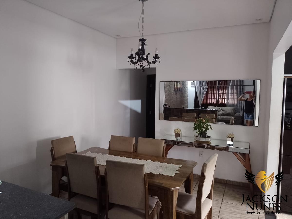 Casa à venda com 3 quartos, 175m² - Foto 3