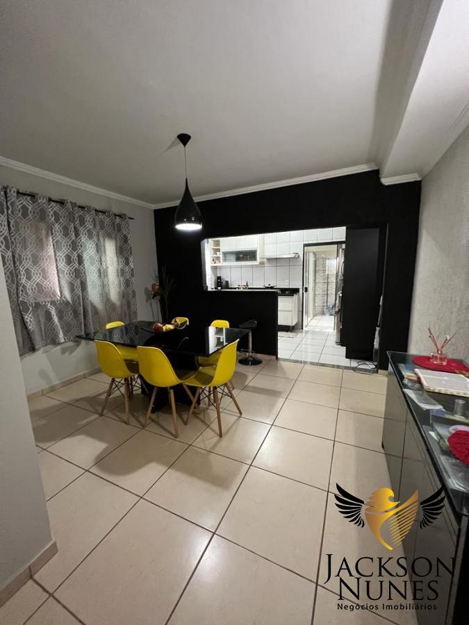 Casa à venda com 3 quartos, 197m² - Foto 3