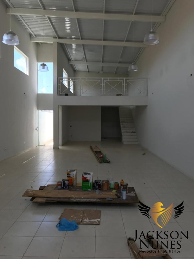 Prédio Inteiro para alugar, 200m² - Foto 2