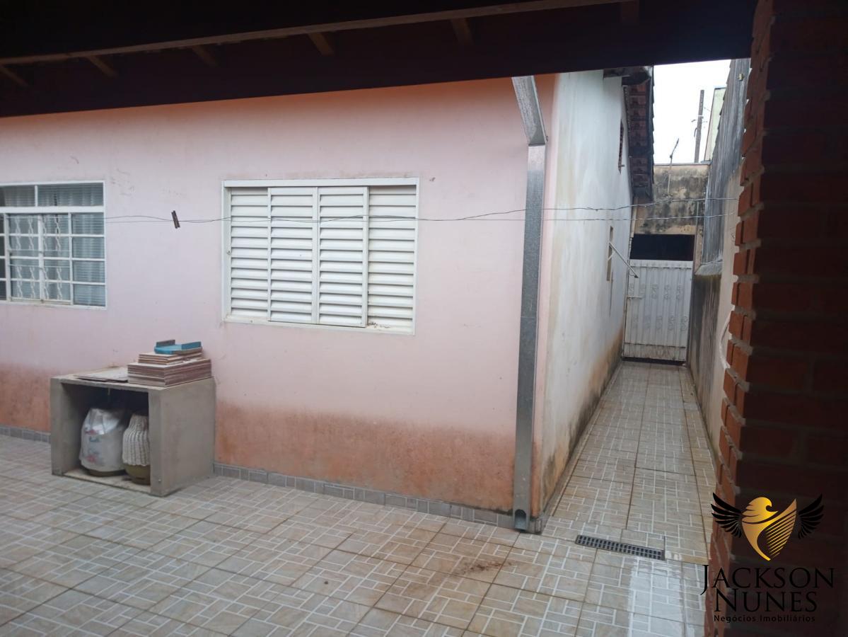 Casa à venda com 2 quartos, 150m² - Foto 10