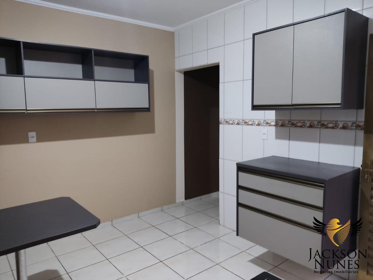 Casa à venda com 2 quartos, 120m² - Foto 4