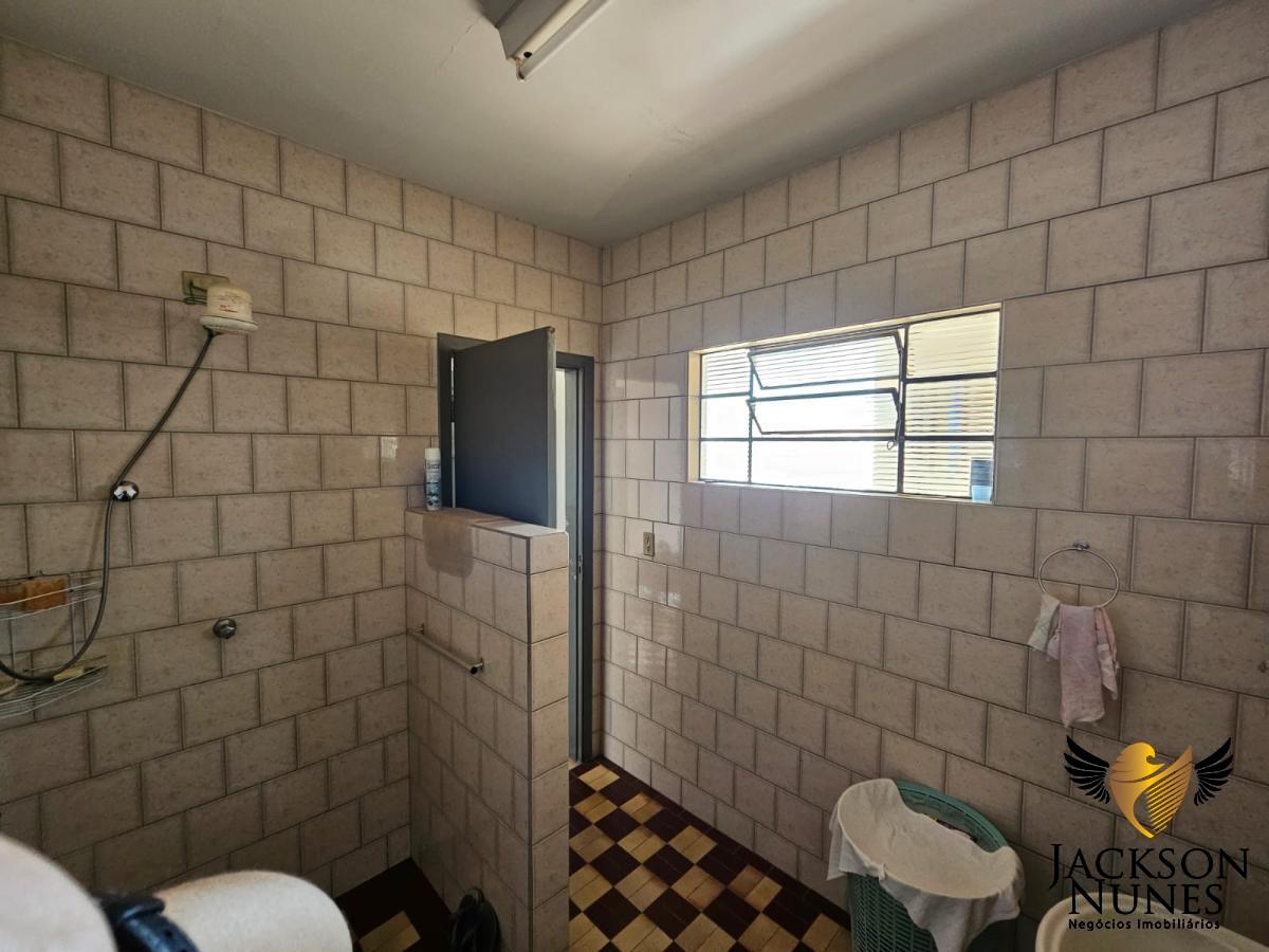 Prédio Inteiro à venda com 2 quartos, 184m² - Foto 14