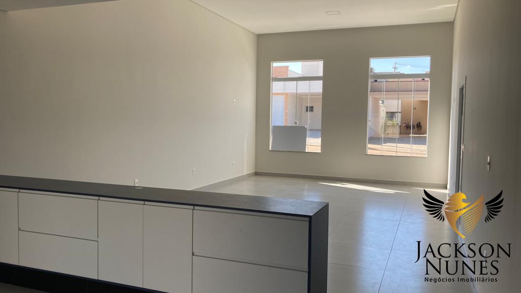 Casa de Condomínio à venda com 3 quartos, 300m² - Foto 2