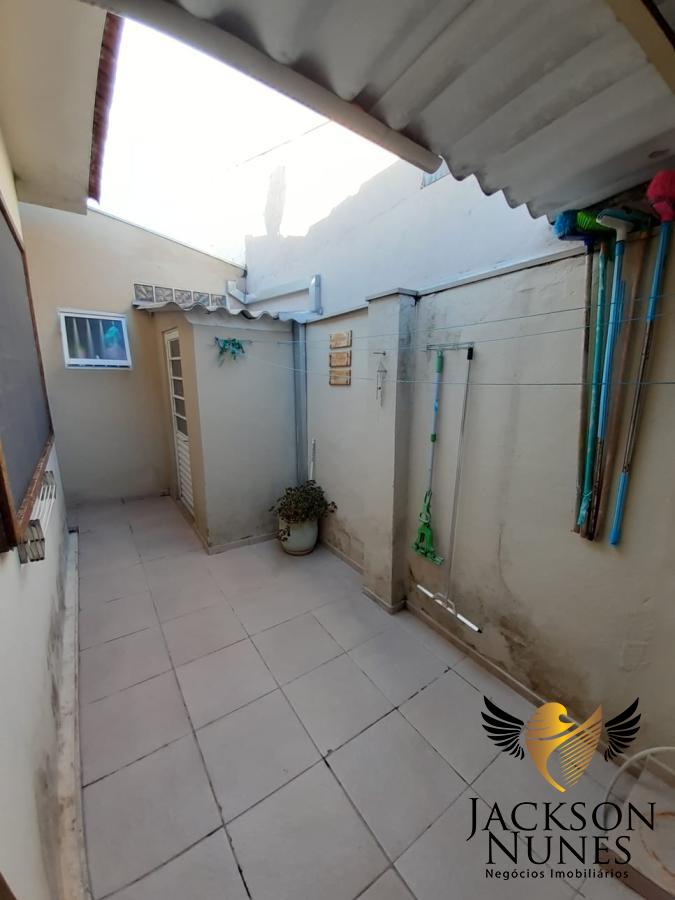 Casa à venda com 4 quartos, 166m² - Foto 17