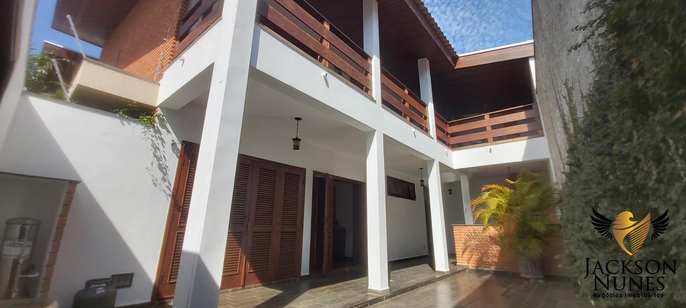 Casa à venda com 6 quartos, 769m² - Foto 2