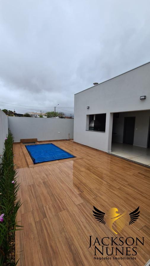 Casa de Condomínio à venda com 3 quartos, 322m² - Foto 2