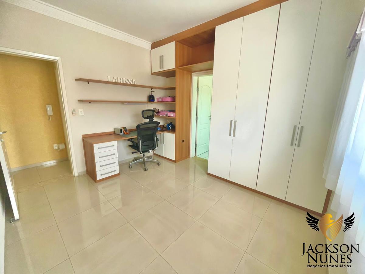 Casa de Condomínio à venda com 5 quartos, 300m² - Foto 30