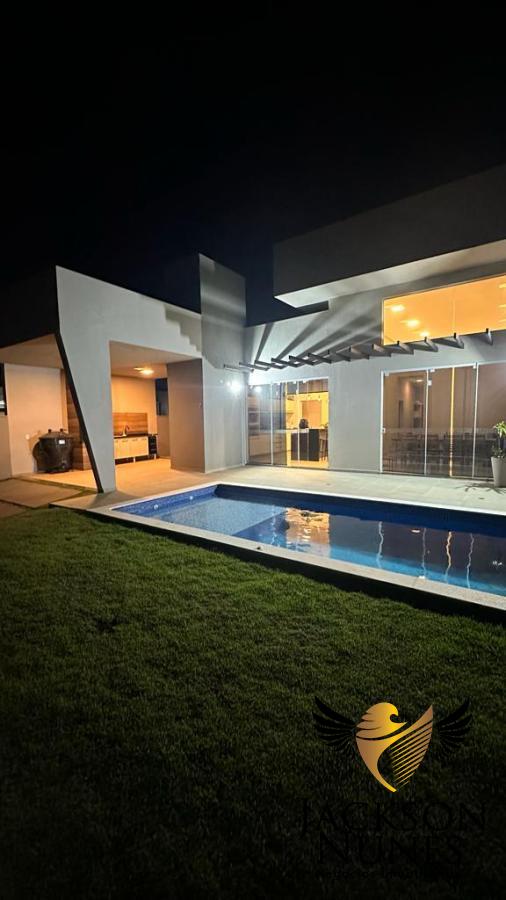 Casa de Condomínio à venda com 4 quartos, 900m² - Foto 2