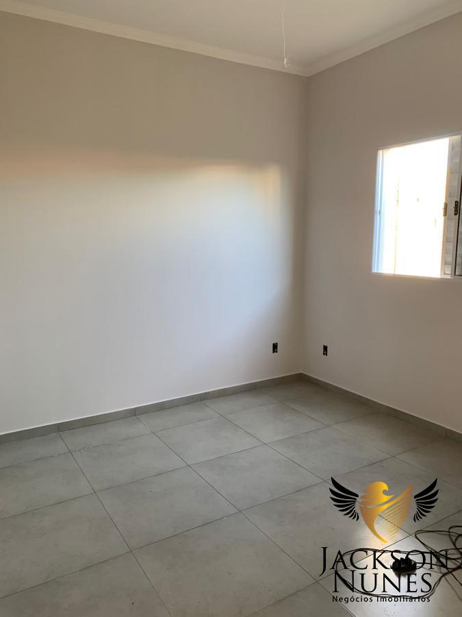 Casa à venda com 2 quartos, 160m² - Foto 3