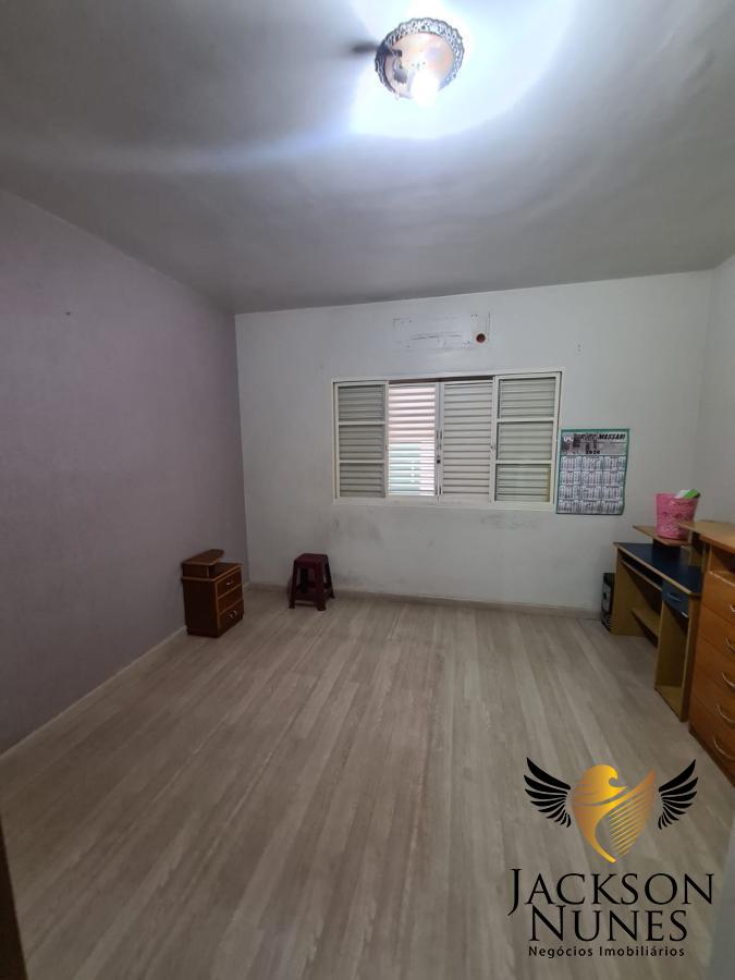 Casa à venda com 3 quartos, 300m² - Foto 10